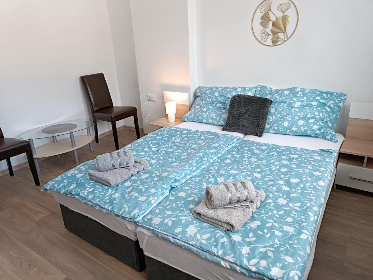 Tina Apartments Cerna v Posumavi Bagian luar foto